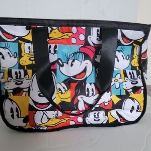 Disney weekender travel bag 🎒 multiple color multi characters ✨️